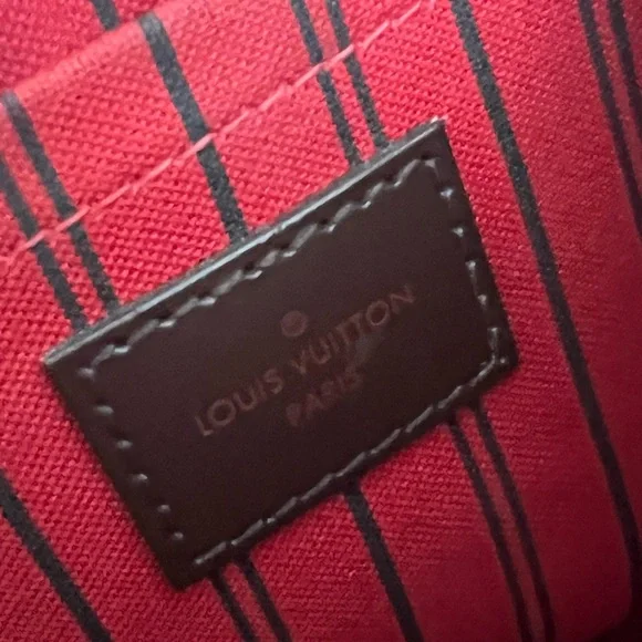 Louis Vuitton Brown Neverfull Wristlet - Picture 5 of 7